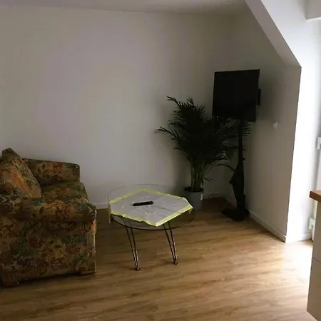 Dreimädelhof Apartment